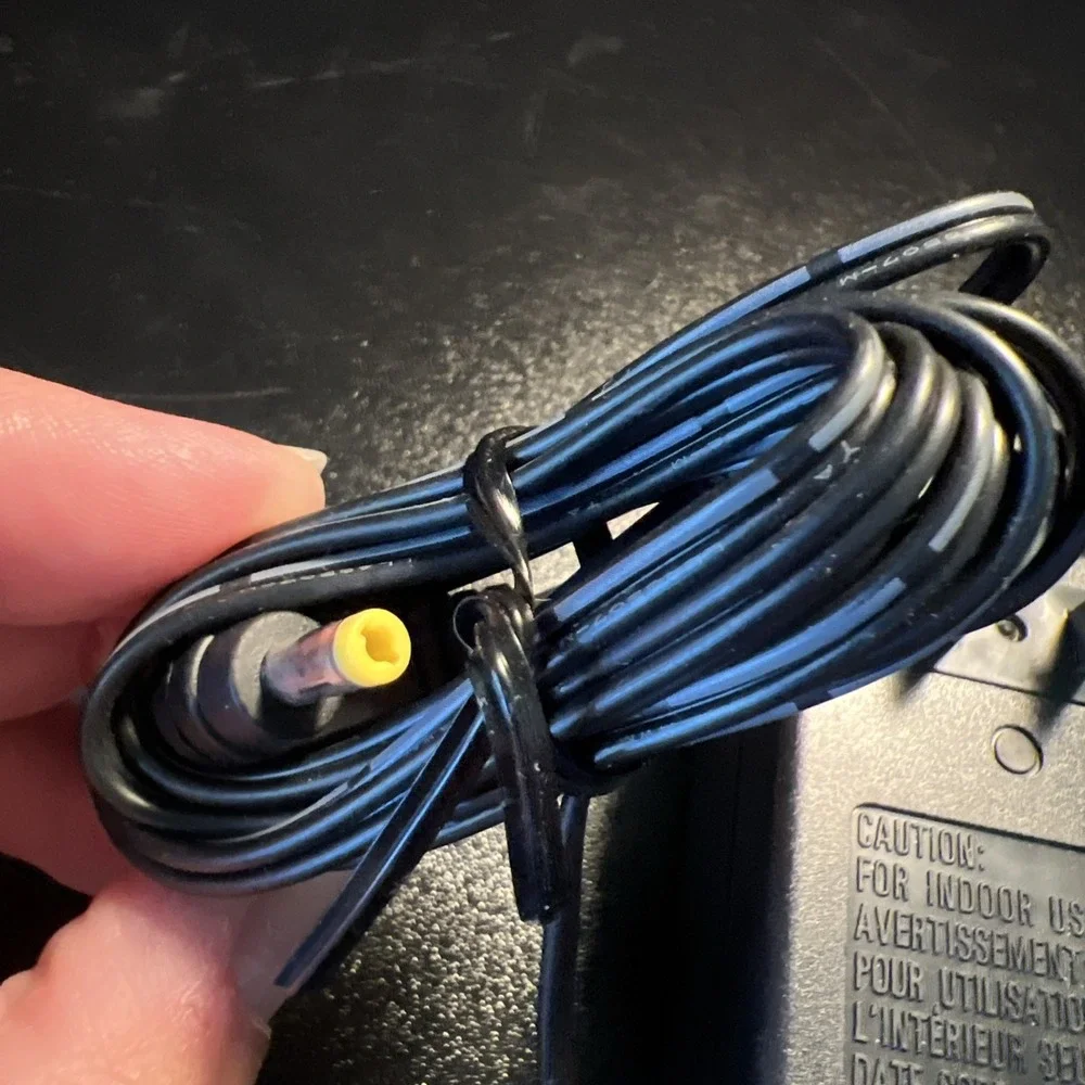 Kenwood AC Adapter Charger A20450 E82323‎ W09-1251 4.5VAC 450mA Power Supply
